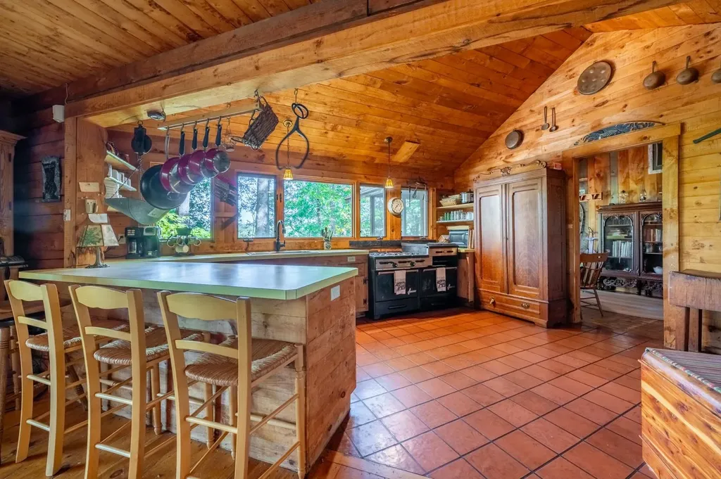 125 Old Blaisdell Road Sutton NH 03273