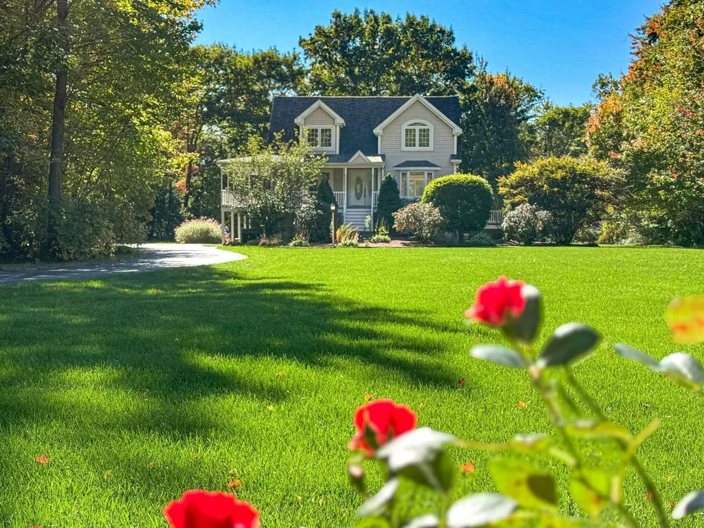 5 Sanborn Road Derry NH 03038