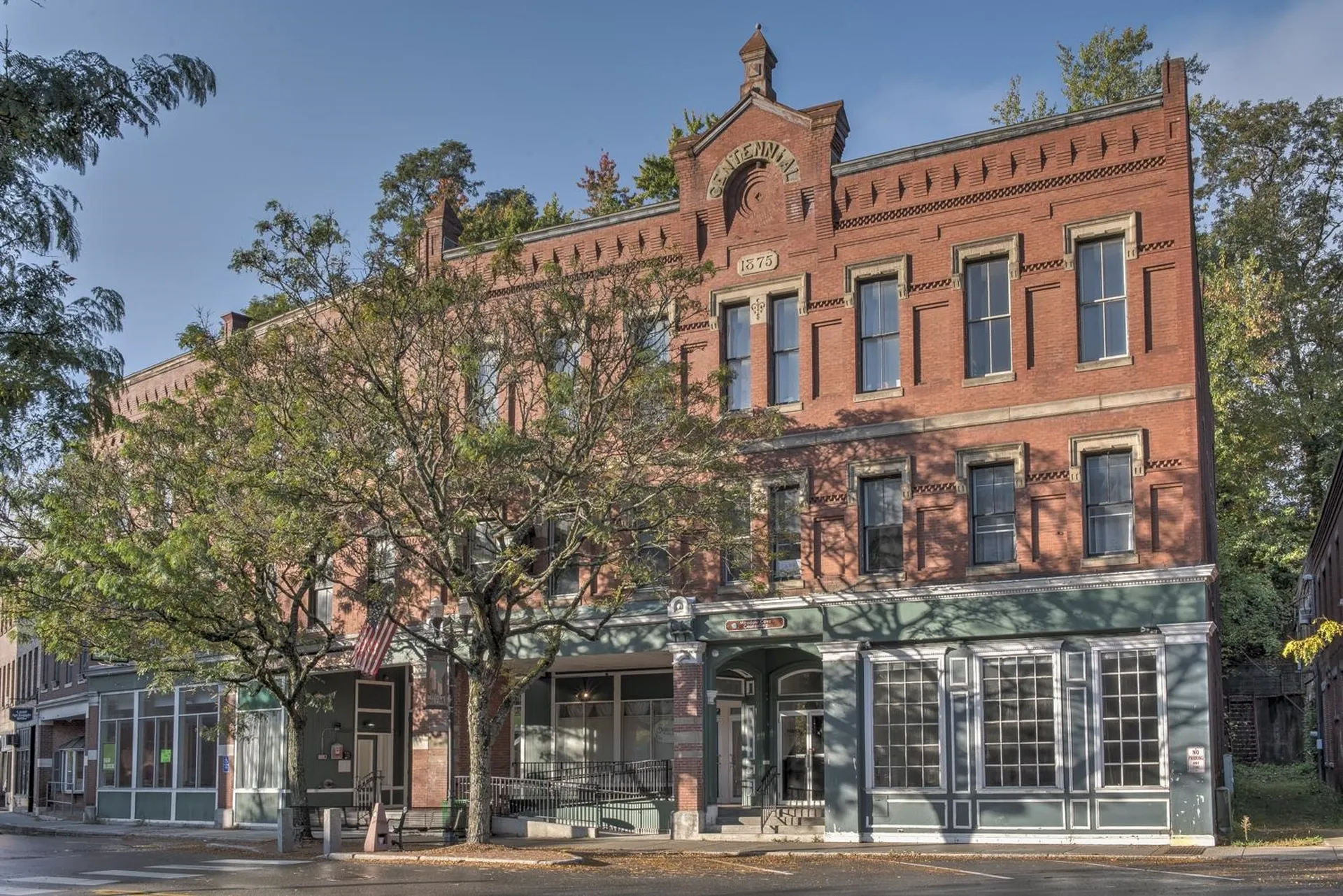 39-41 The Square Rockingham VT 05101