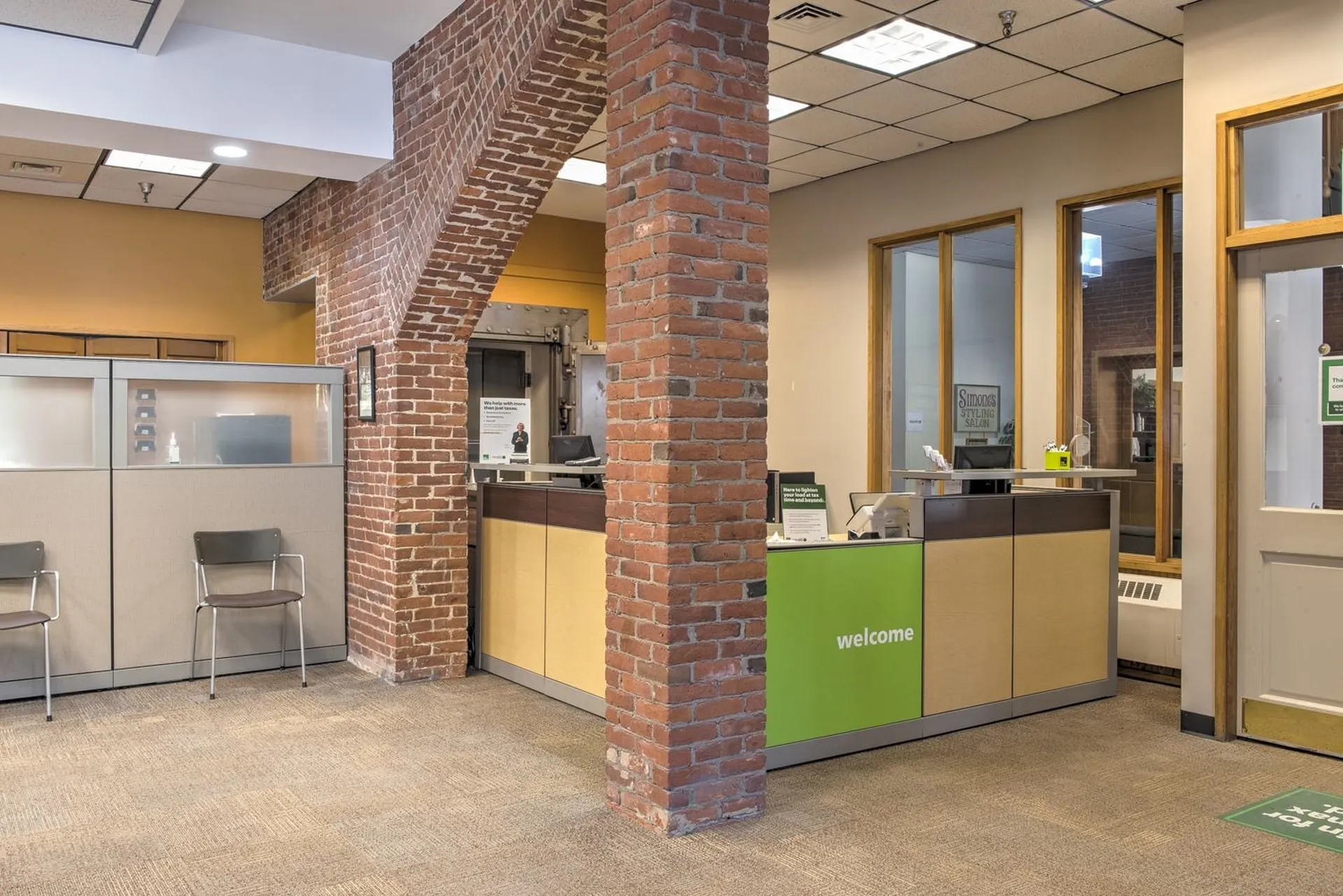 39-41 The Square Rockingham VT 05101