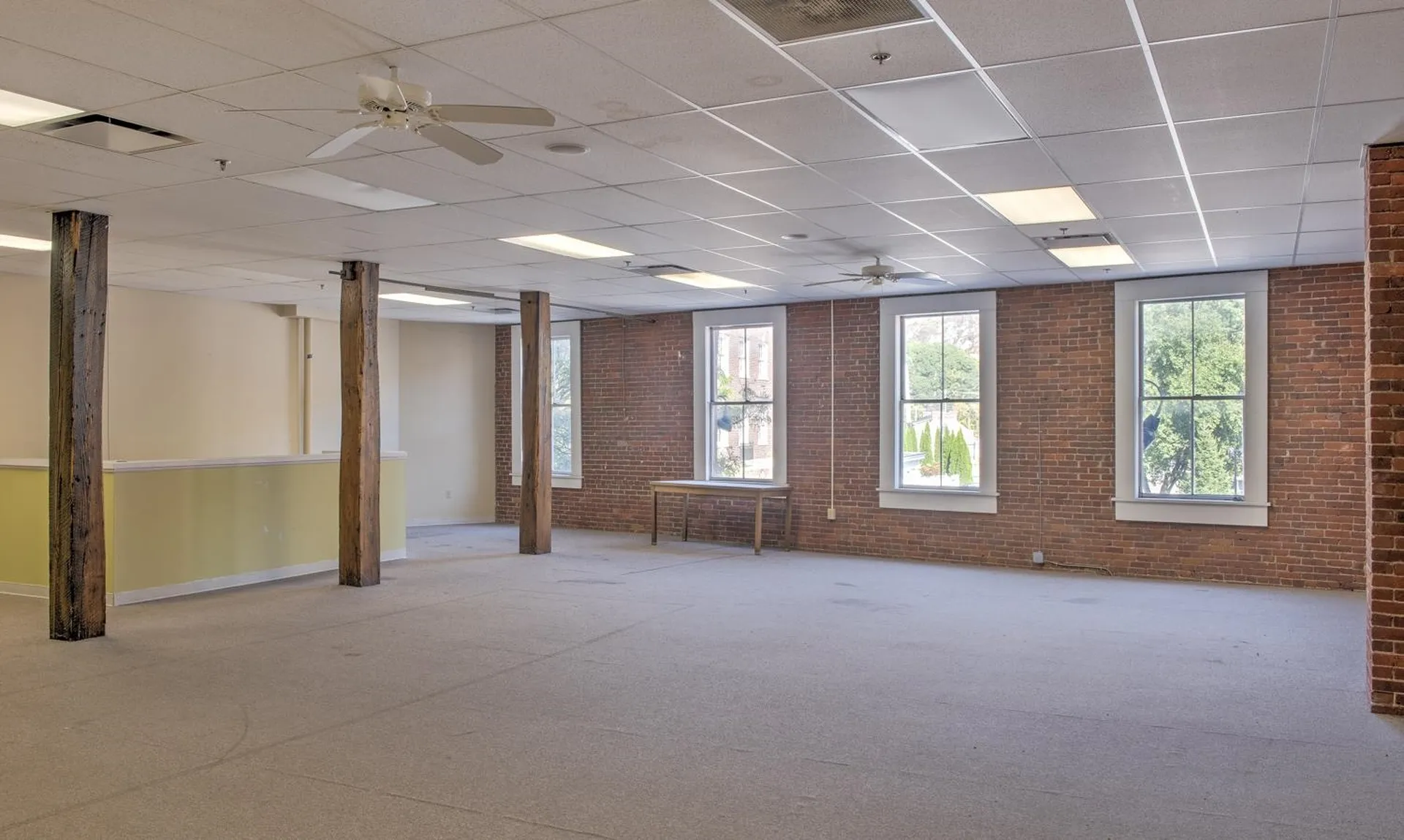 39-41 The Square Rockingham VT 05101