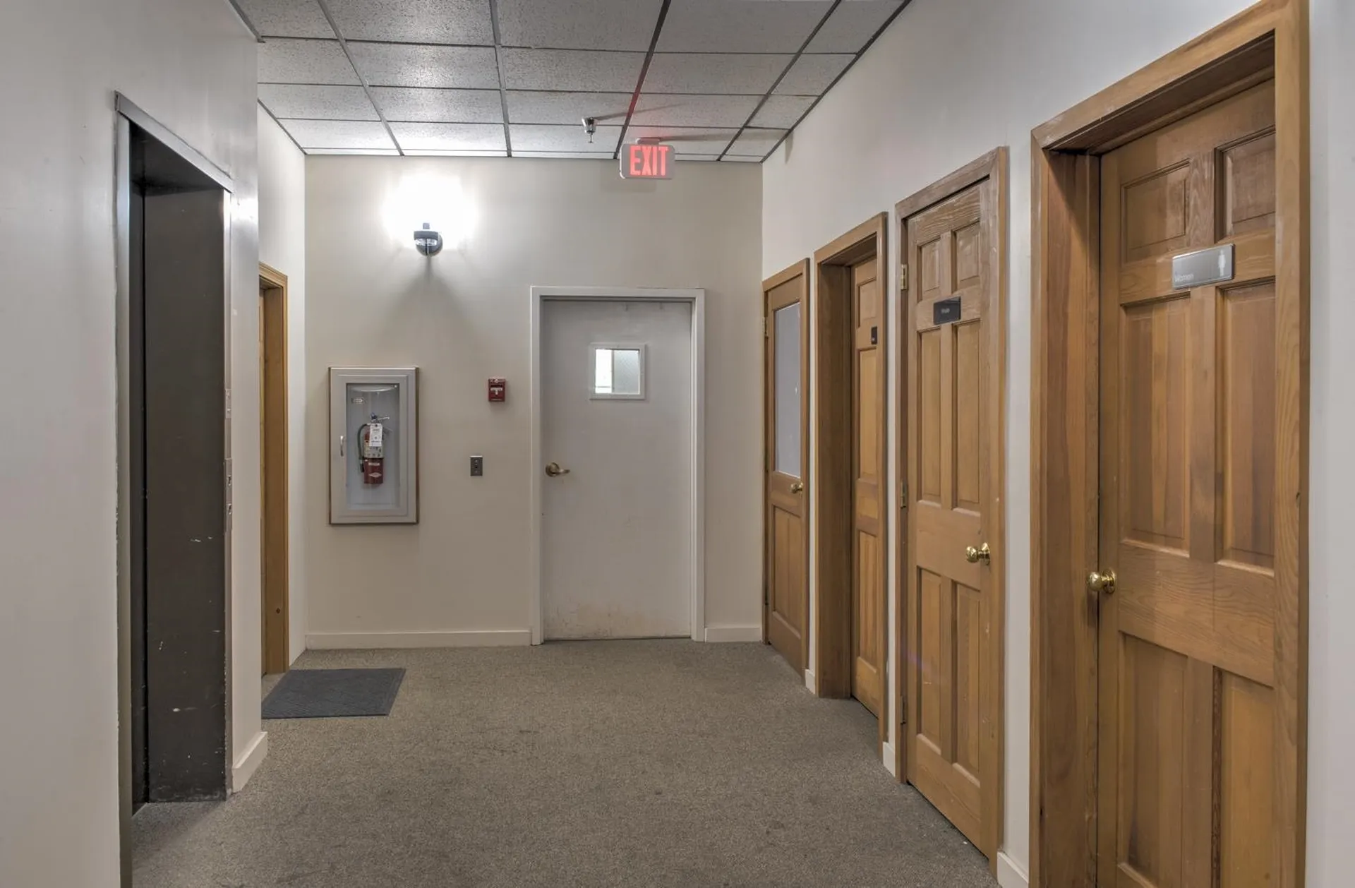 39-41 The Square Rockingham VT 05101