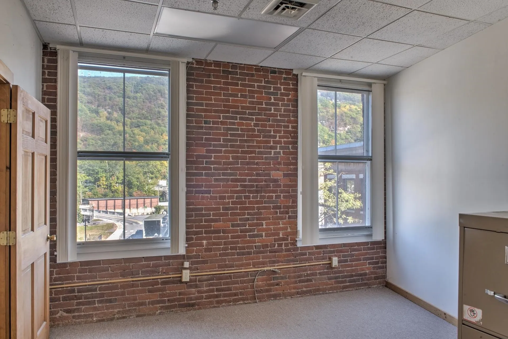 39-41 The Square Rockingham VT 05101