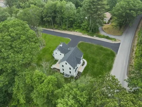 2 White Cedar Way Newton NH 03858