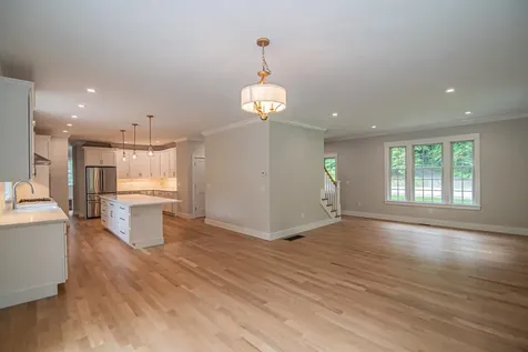 2 White Cedar Way Newton NH 03858