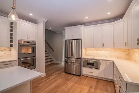 2 White Cedar Way Newton NH 03858