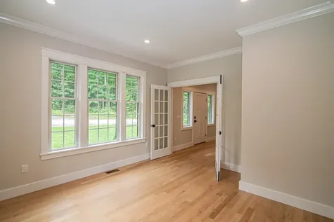 2 White Cedar Way Newton NH 03858