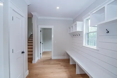 2 White Cedar Way Newton NH 03858