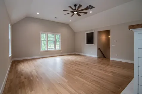 2 White Cedar Way Newton NH 03858