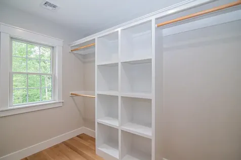 2 White Cedar Way Newton NH 03858