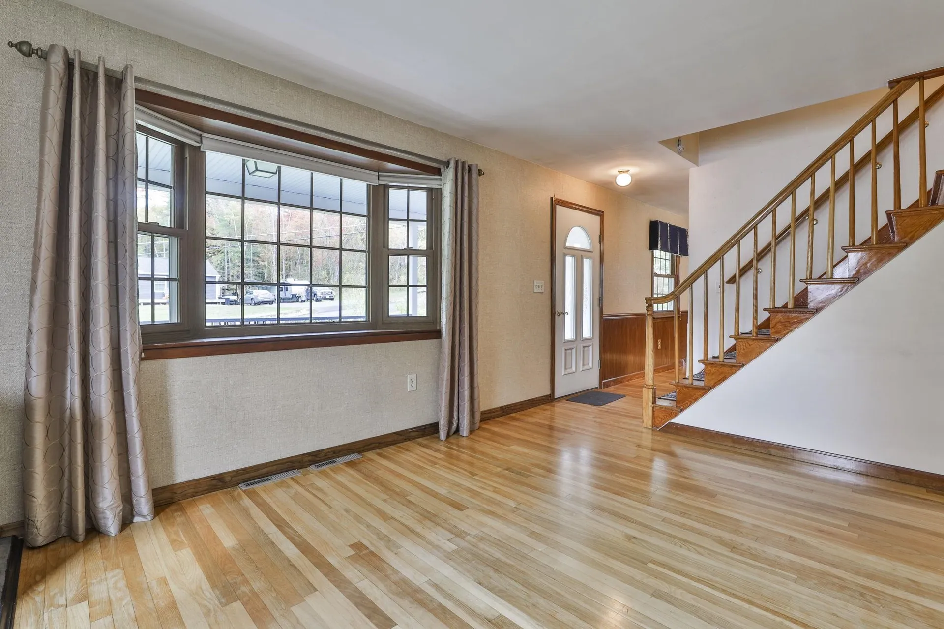 44 Maple Farm Road Auburn NH 03032