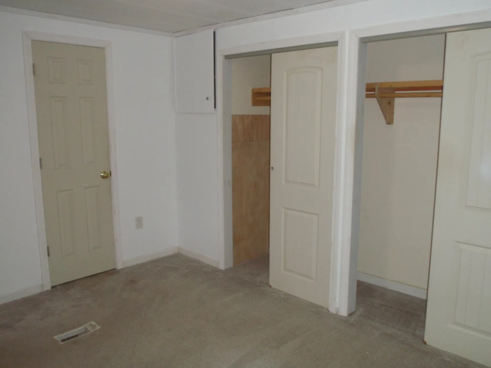 6 Hewitt Drive Enfield NH 03748