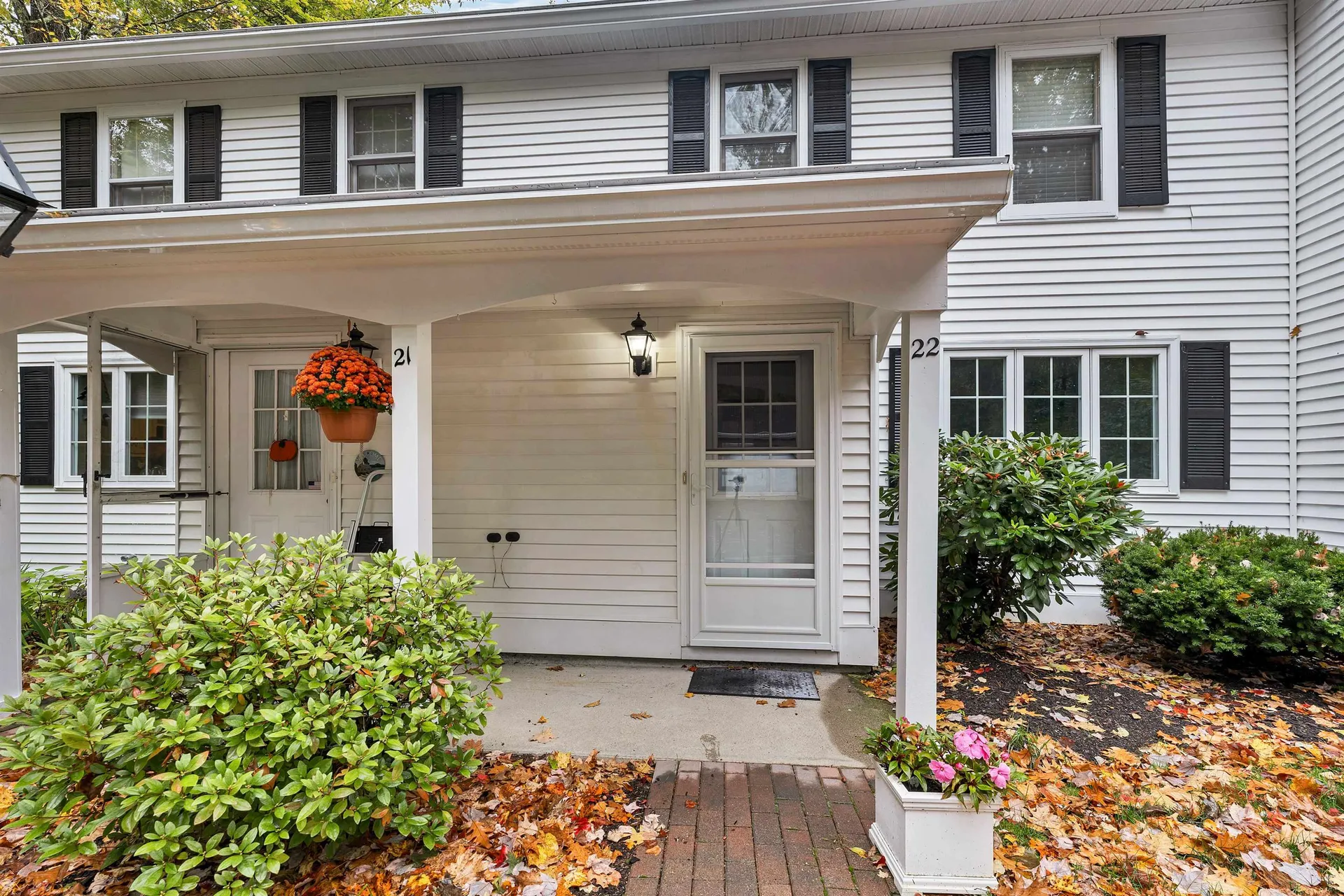 40 Harbor Way Wolfeboro NH 03895