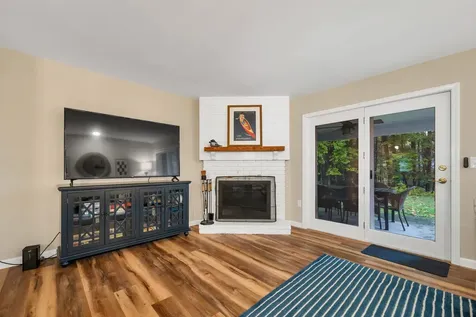 40 Harbor Way Wolfeboro NH 03895