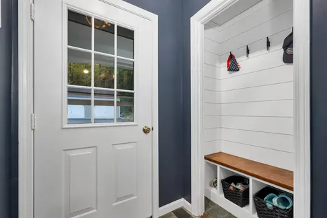 40 Harbor Way Wolfeboro NH 03895