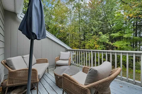 40 Harbor Way Wolfeboro NH 03895