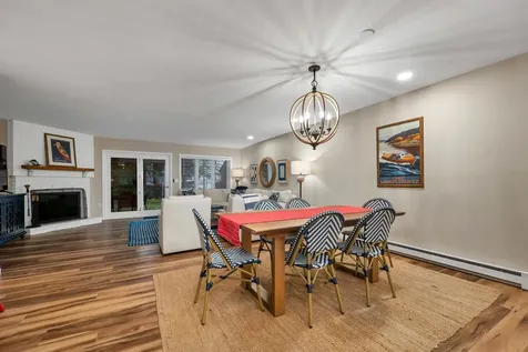 40 Harbor Way Wolfeboro NH 03895