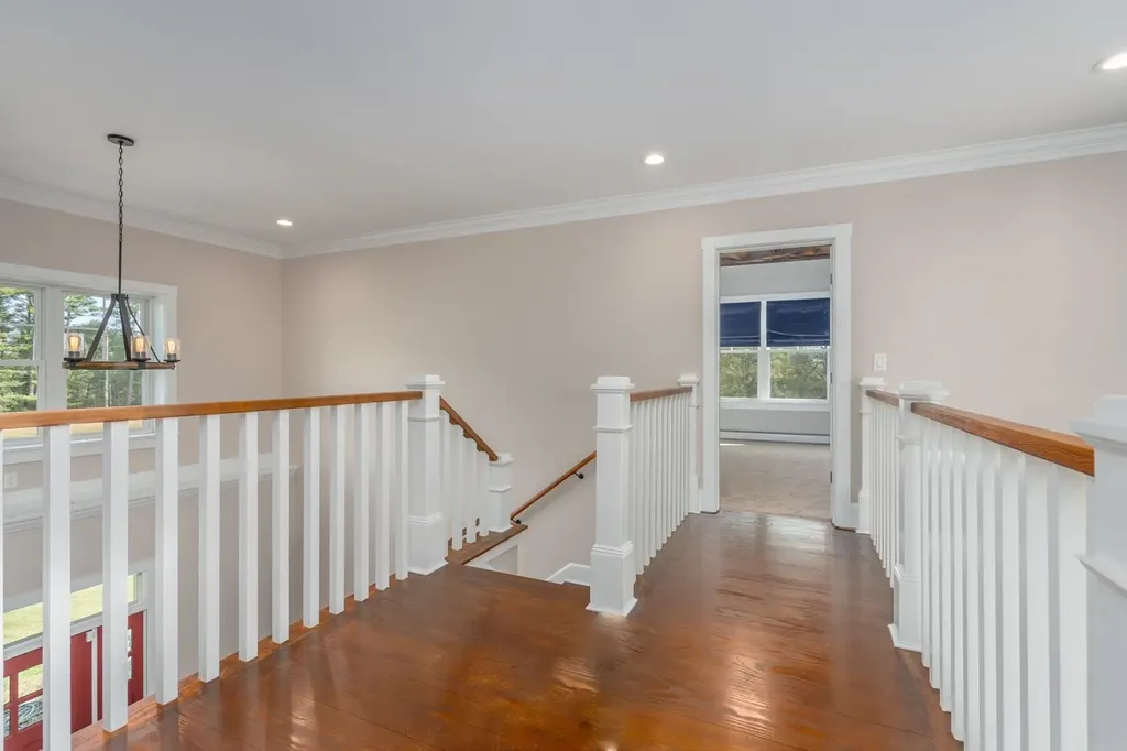 52b Old Stage Road Madbury NH 03823
