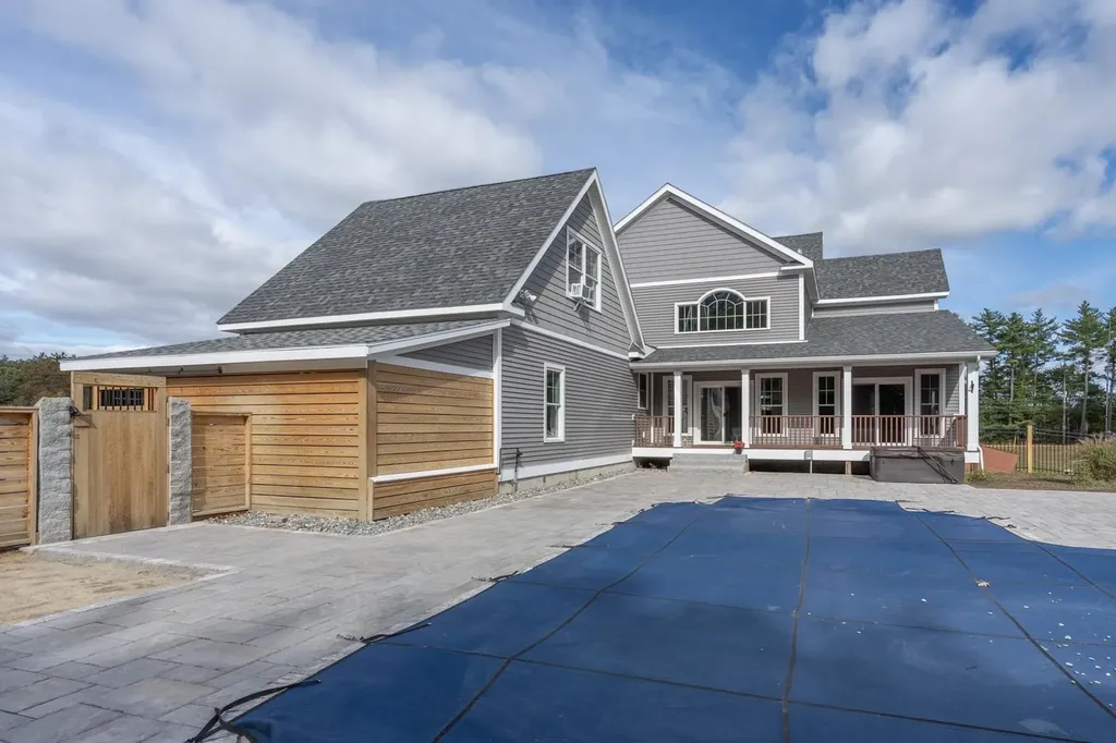 52b Old Stage Road Madbury NH 03823
