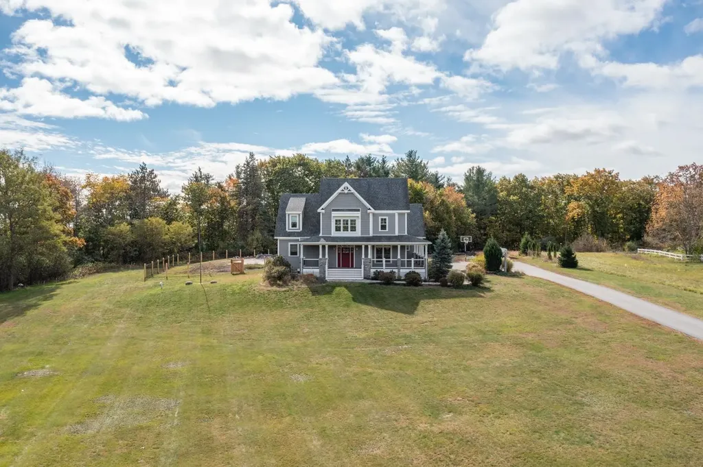 52b Old Stage Road Madbury NH 03823