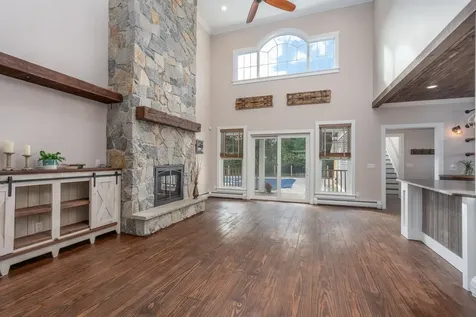 52b Old Stage Road Madbury NH 03823