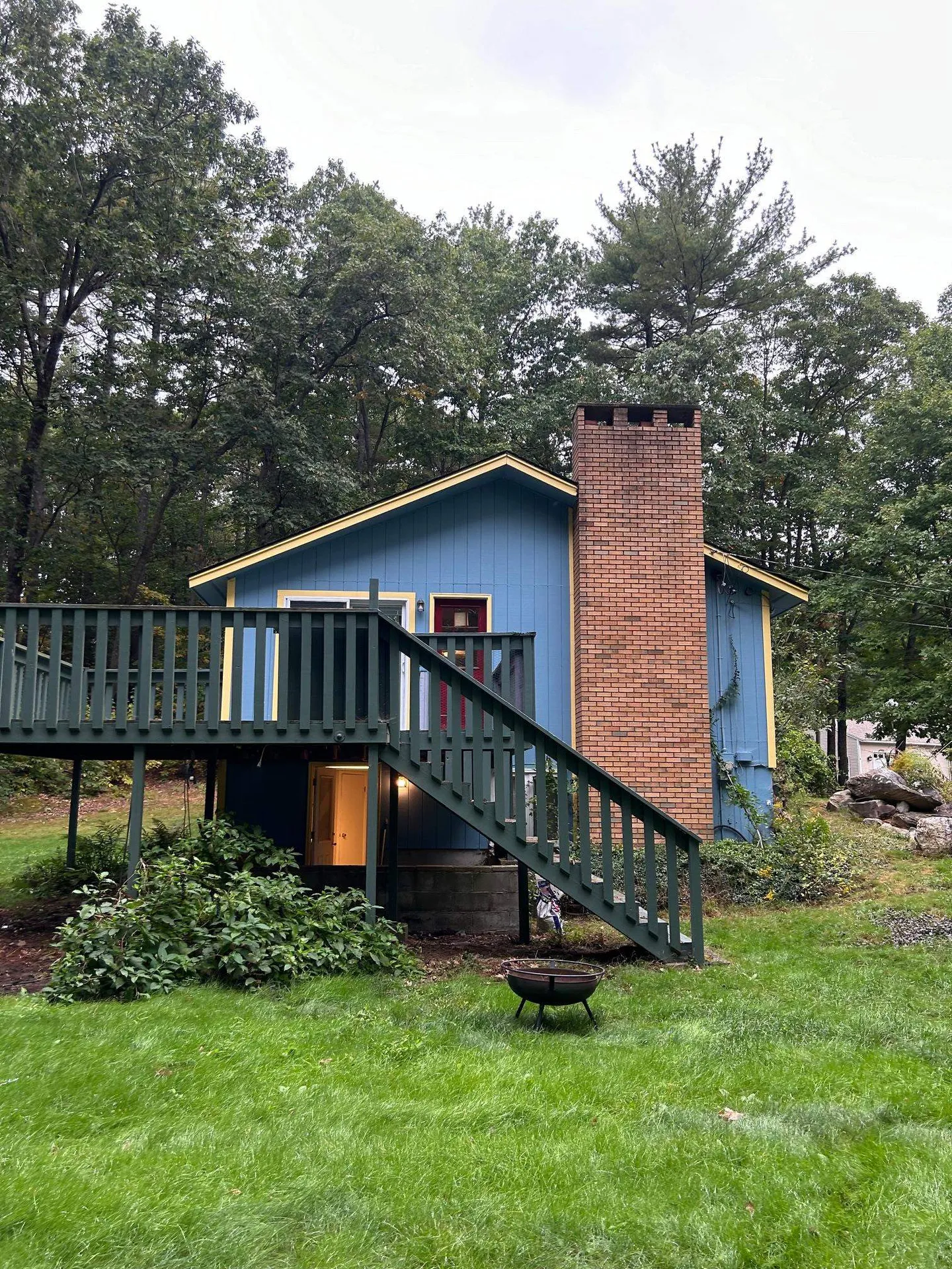 3 Yellow Wood Drive Pelham NH 03076