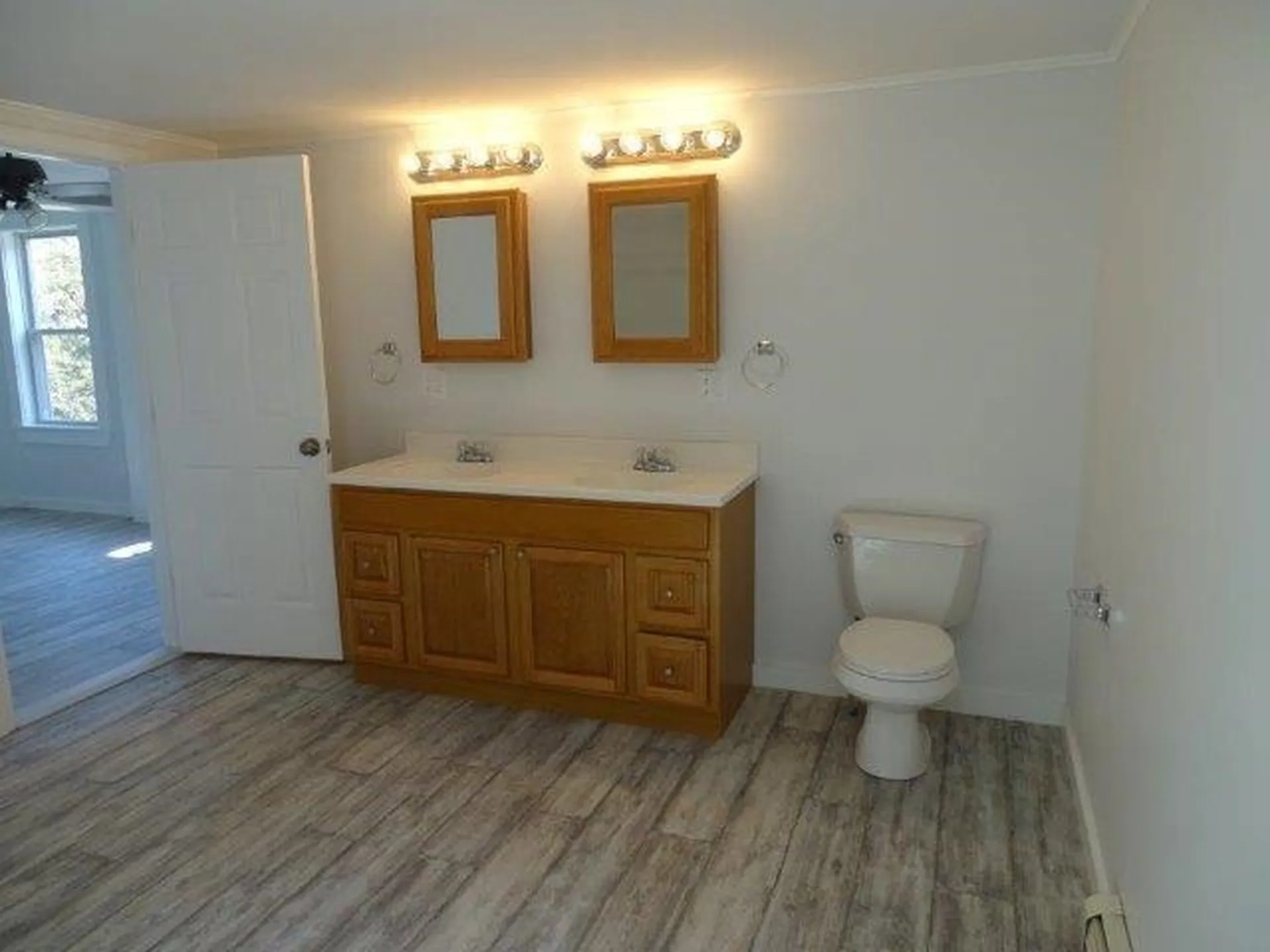 63 Cobblestone Alley Bradford VT 05033