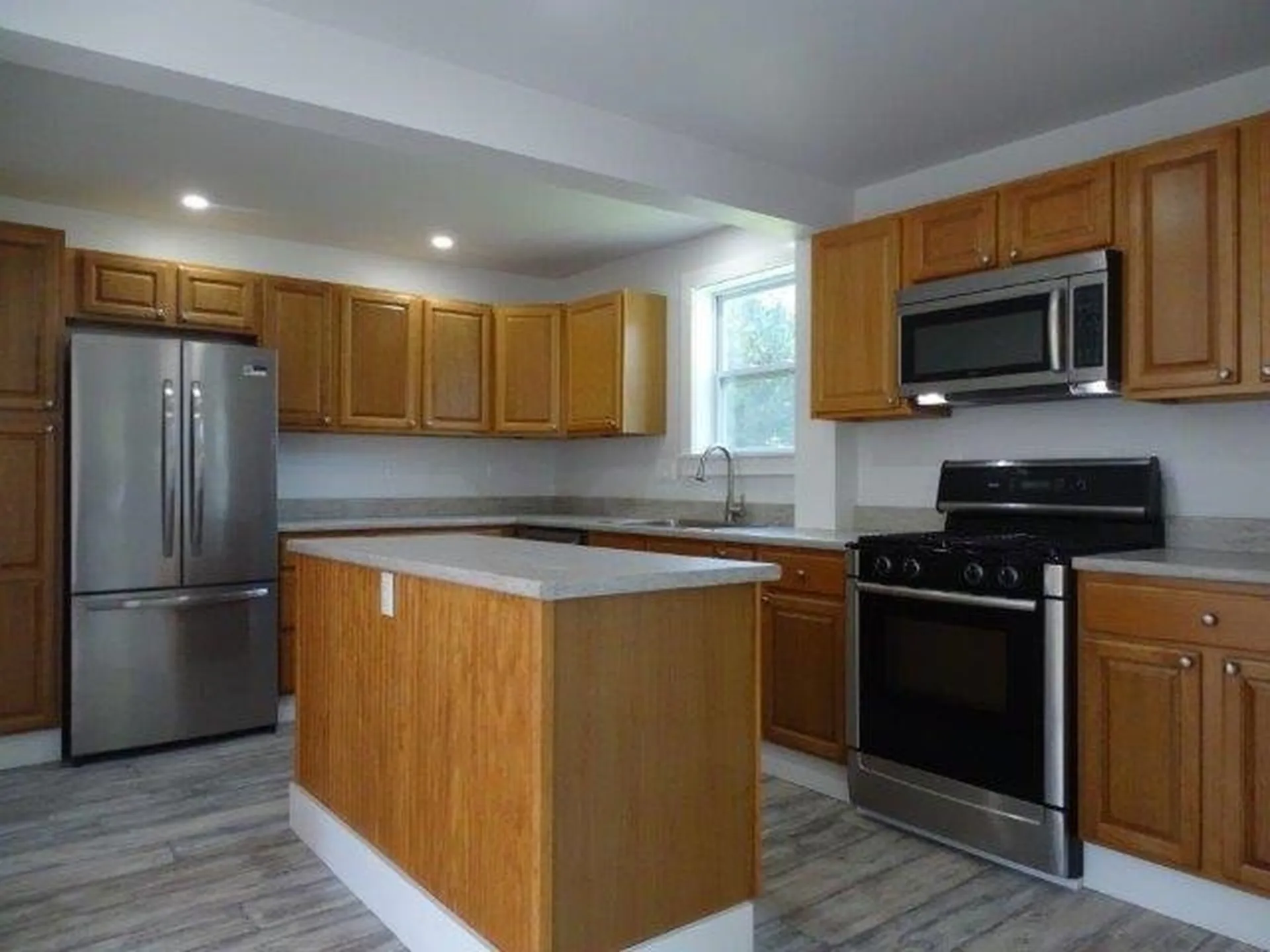 63 Cobblestone Alley Bradford VT 05033