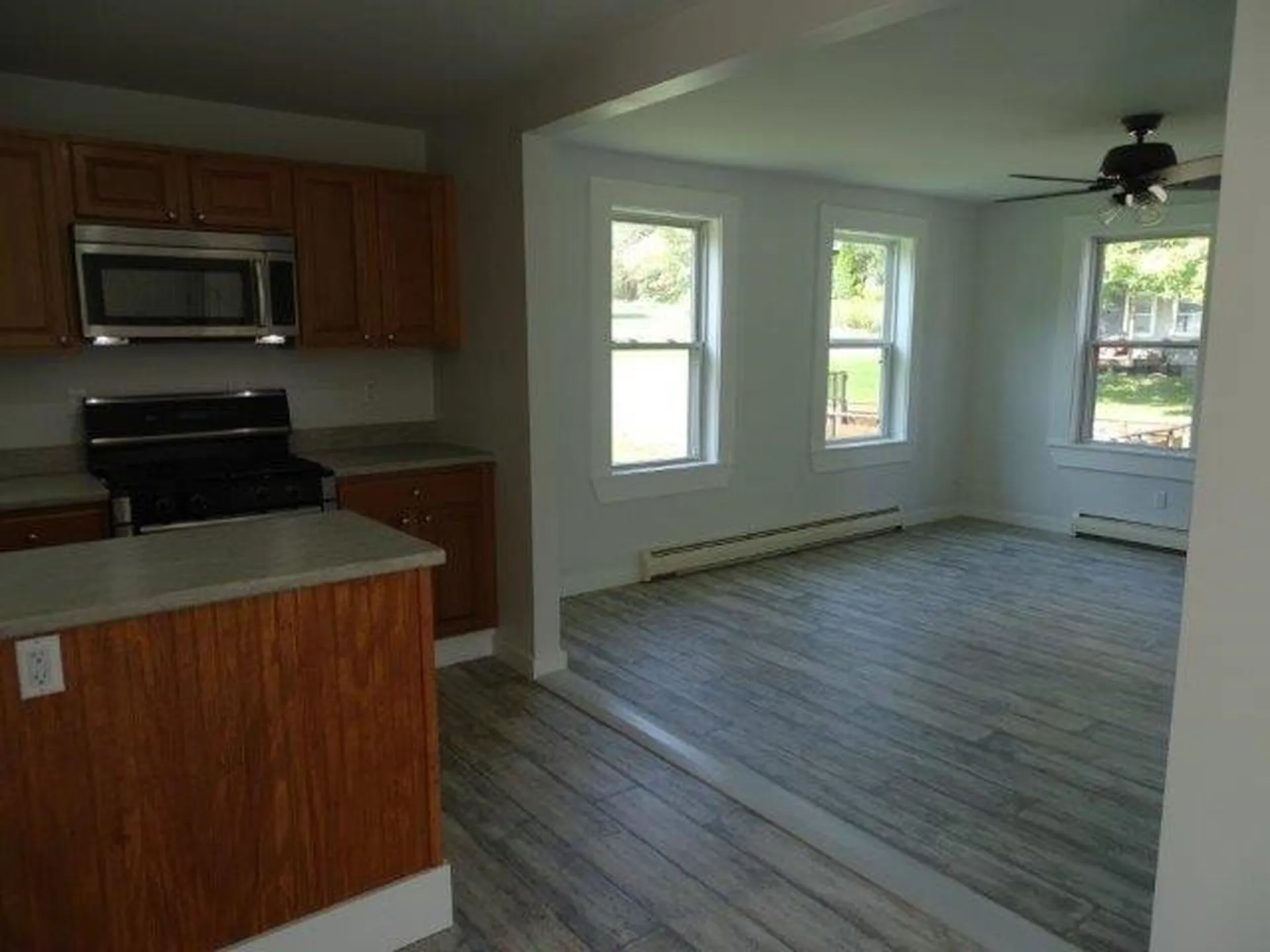 63 Cobblestone Alley Bradford VT 05033