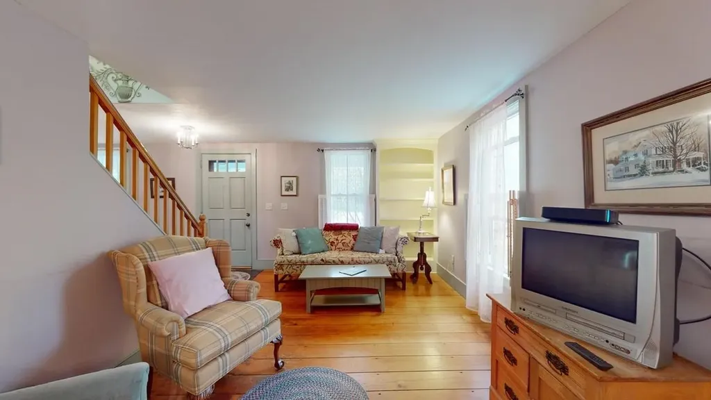 34 Seminary Street Middlebury VT 05753