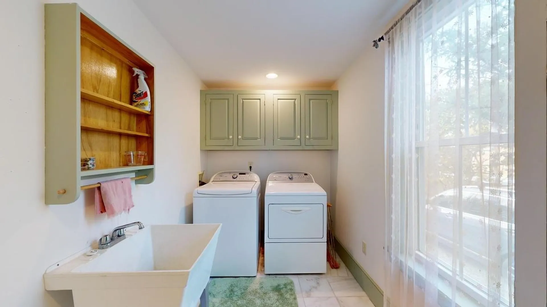 34 Seminary Street Middlebury VT 05753