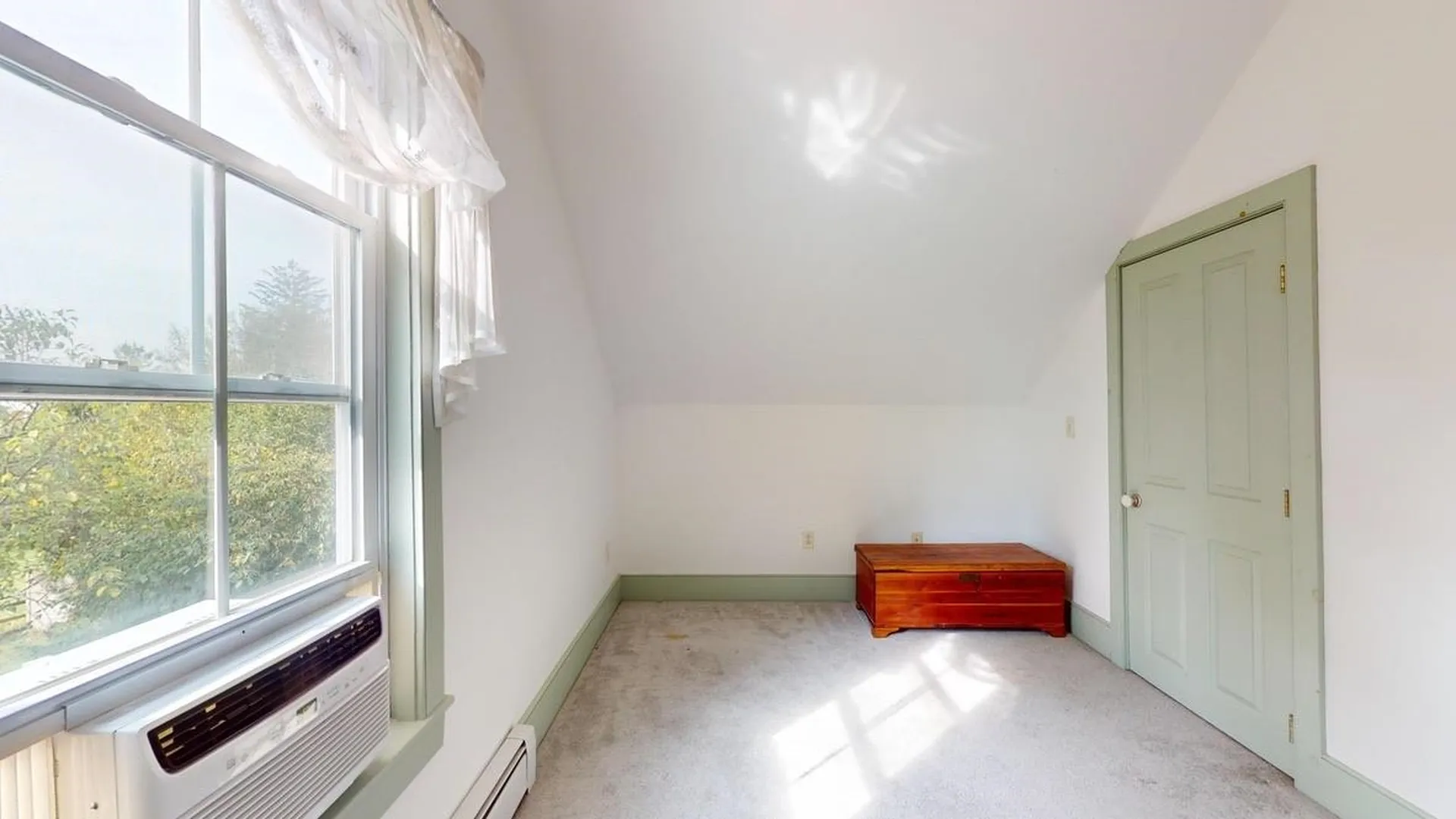 34 Seminary Street Middlebury VT 05753