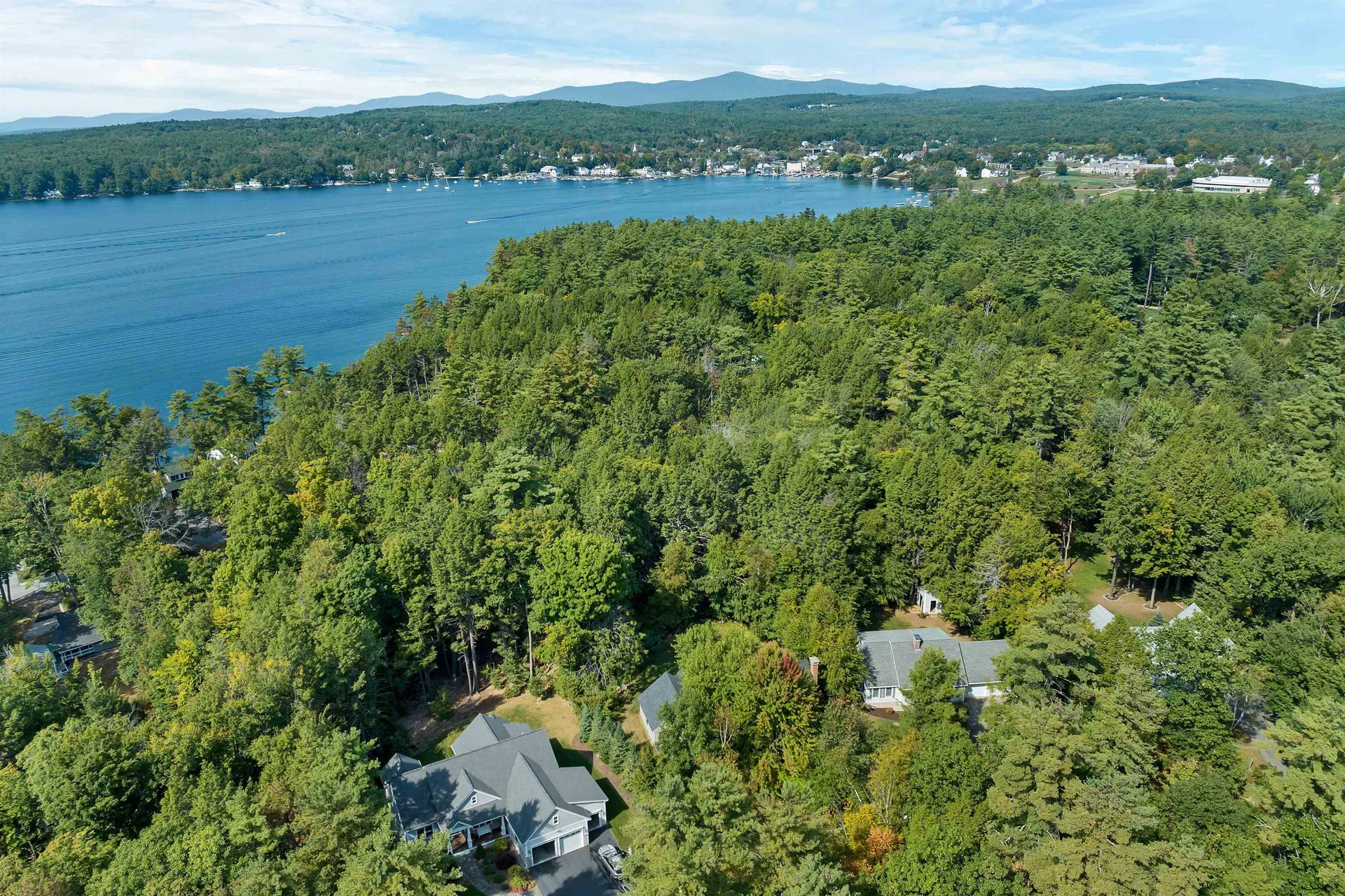 19 Greenleaf Drive Wolfeboro NH 03894