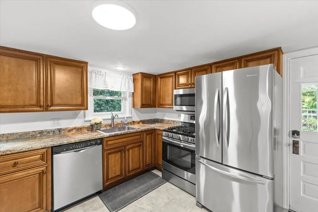 3 Gilbert Street South Burlington VT 05403