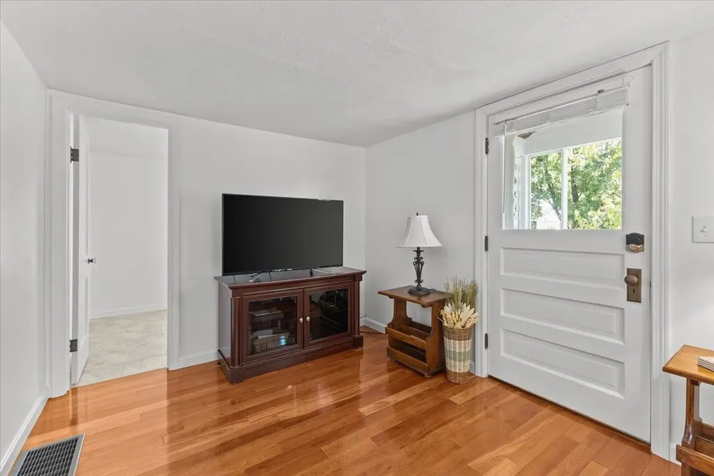 3 Gilbert Street South Burlington VT 05403