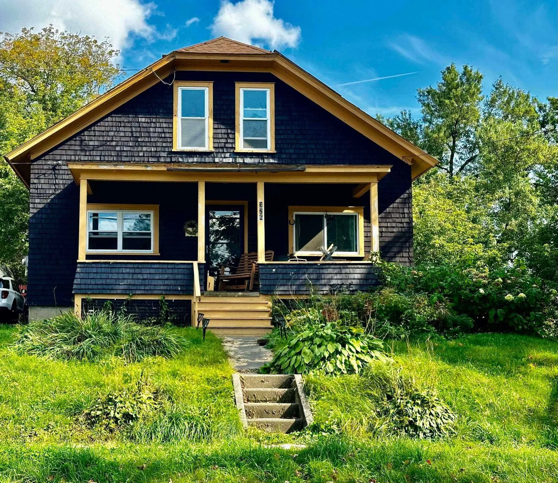 326 Pleasant Street St. Johnsbury VT 05819