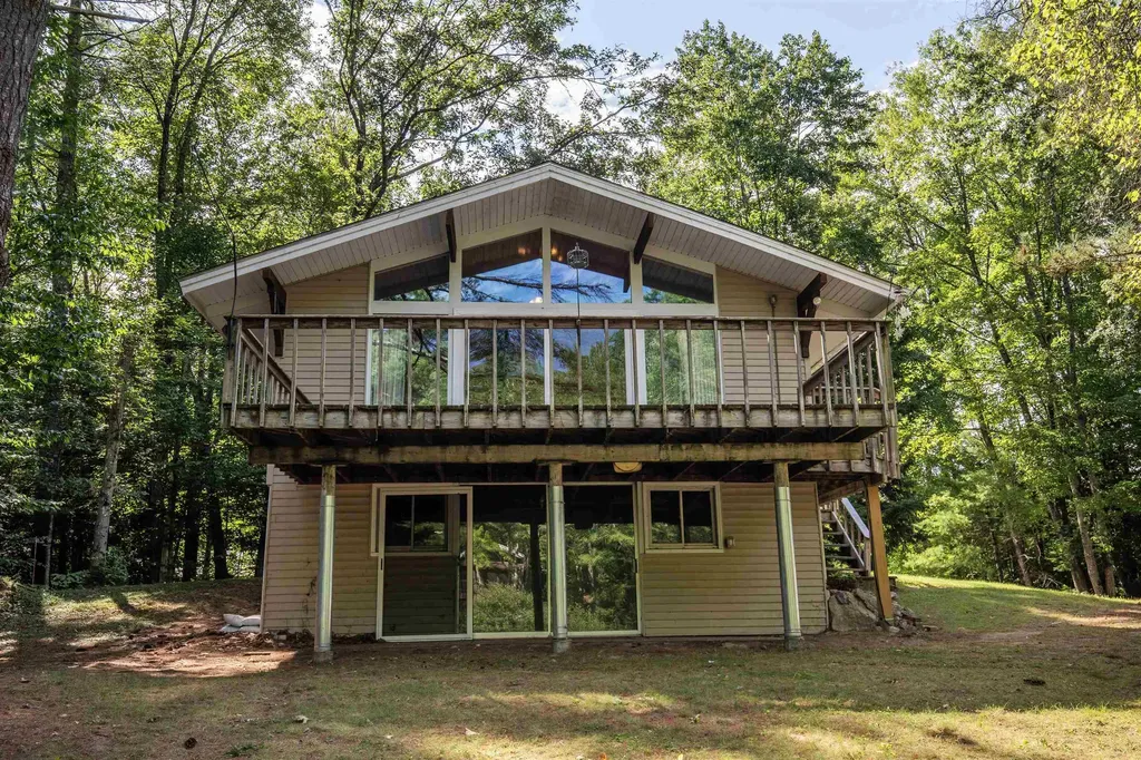 20 Webster Lane Webster NH 03303