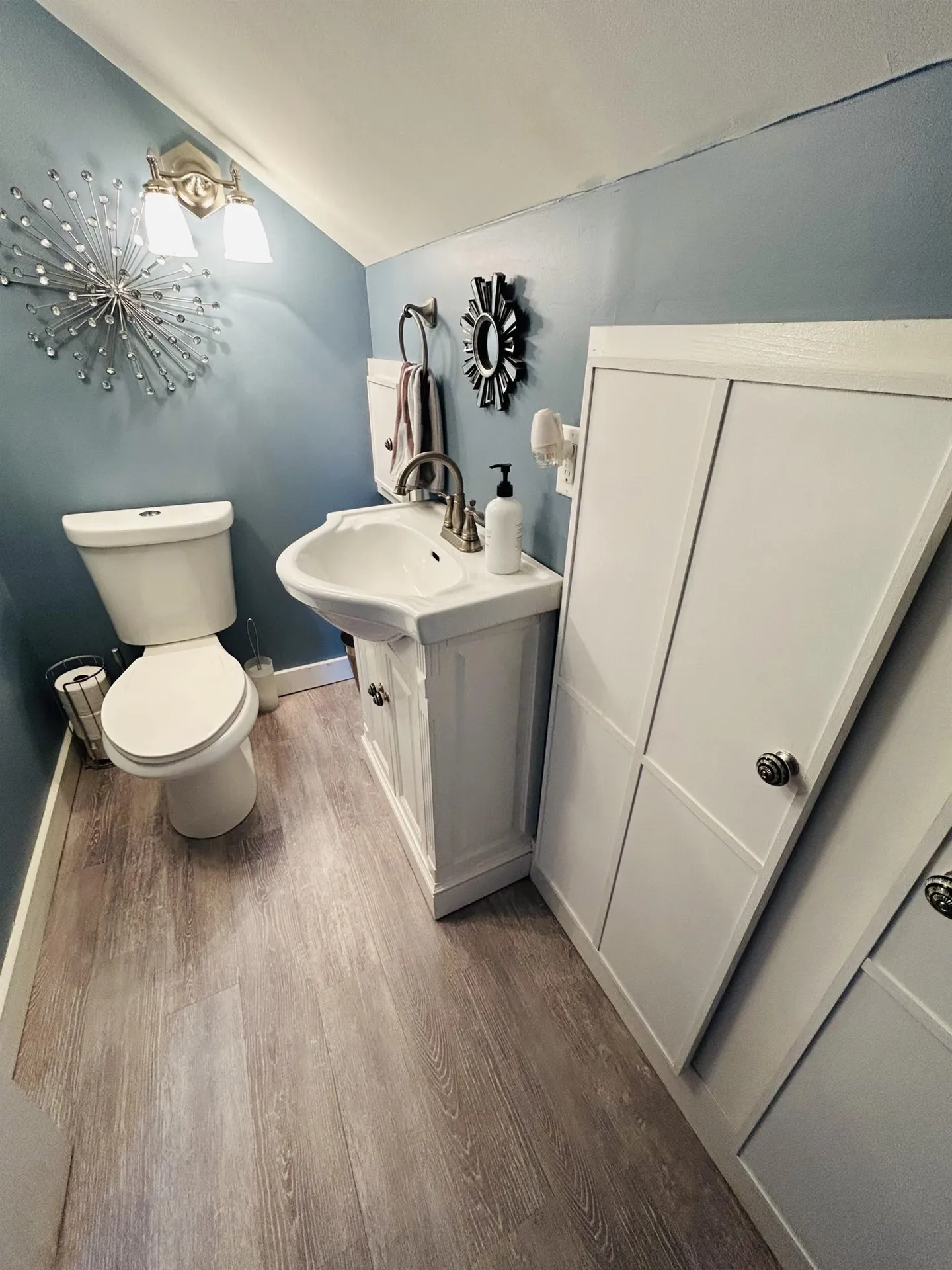 80 Meetinghouse Road Hinsdale NH 03451