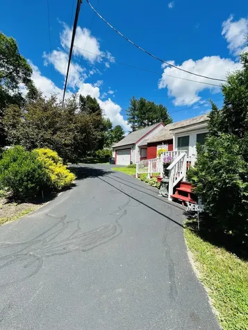 80 Meetinghouse Road Hinsdale NH 03451