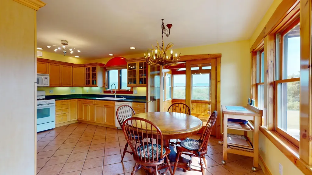 244 North Road Whiting VT 05778