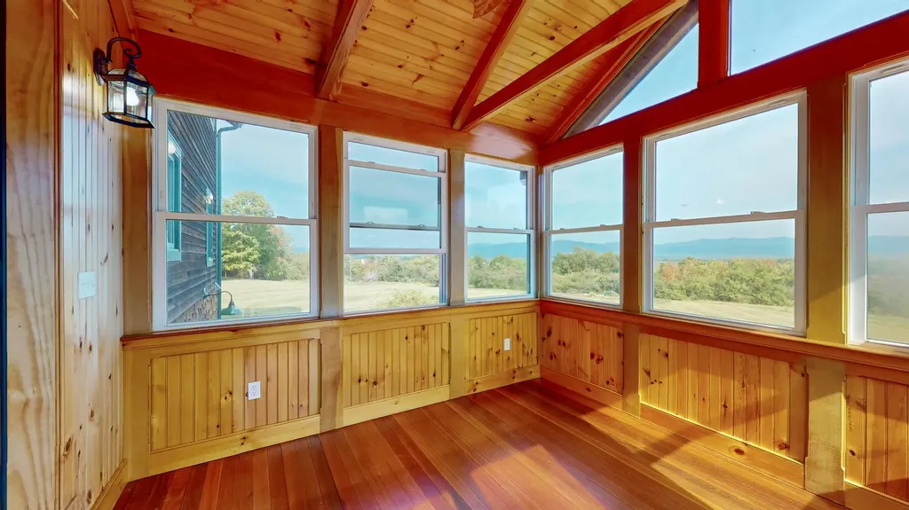 244 North Road Whiting VT 05778