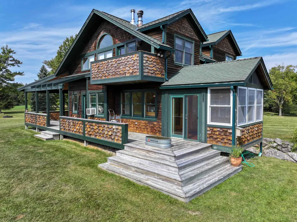 244 North Road Whiting VT 05778