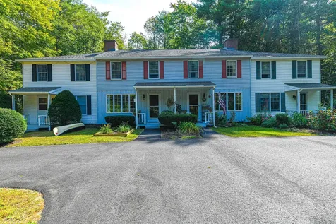 10 Pine Grove Road Exeter NH 03833