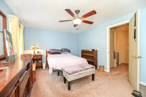 10 Pine Grove Road Exeter NH 03833