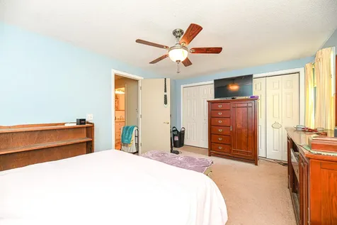 10 Pine Grove Road Exeter NH 03833