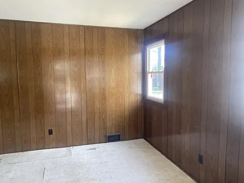 12 Mill Street Gorham NH 03581