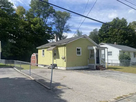 12 Mill Street Gorham NH 03581