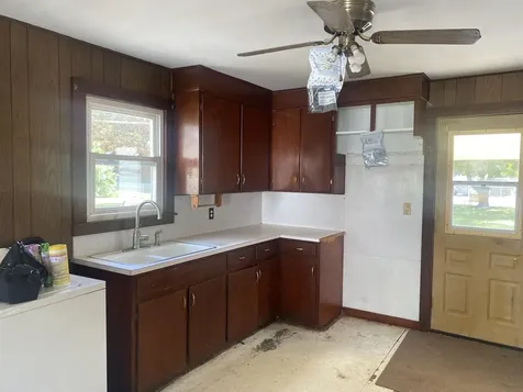 12 Mill Street Gorham NH 03581