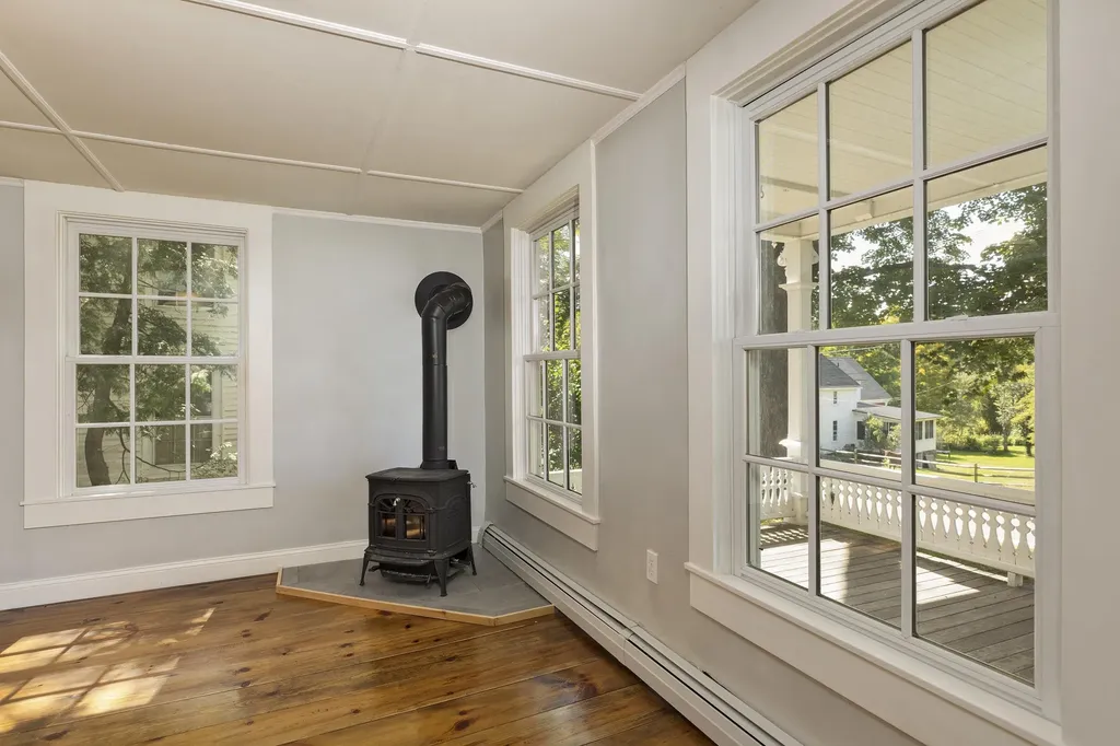 2174 State Route 114 Bradford NH 03221