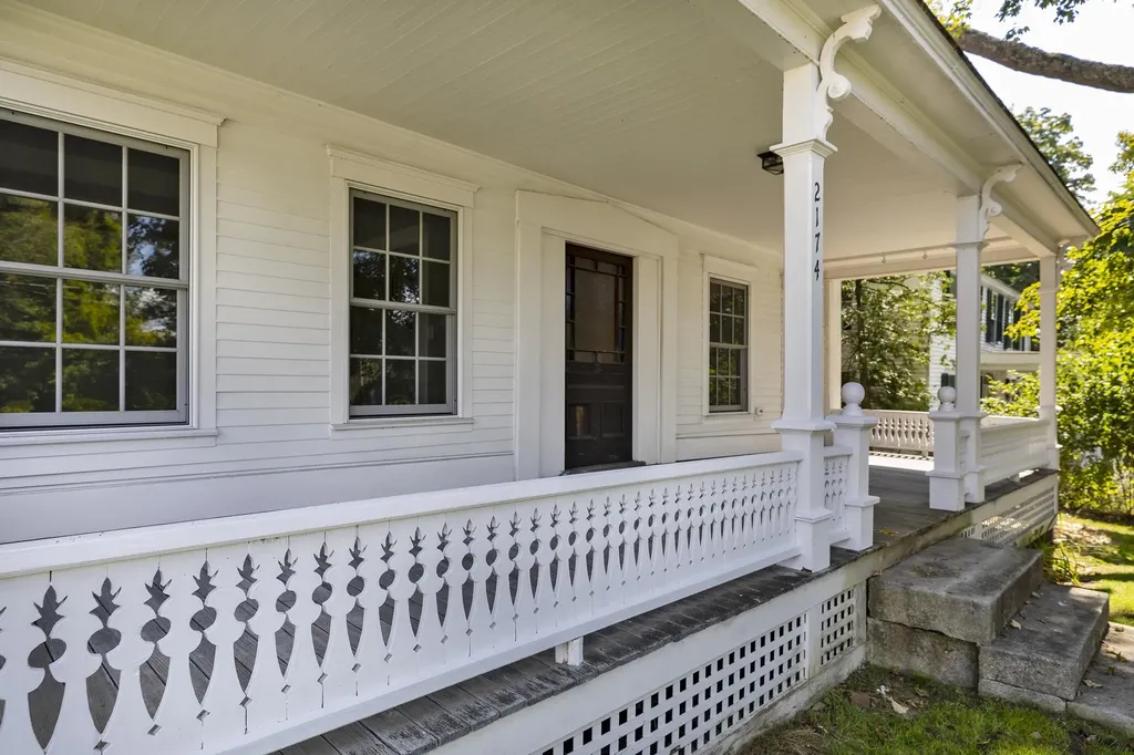 2174 State Route 114 Bradford NH 03221